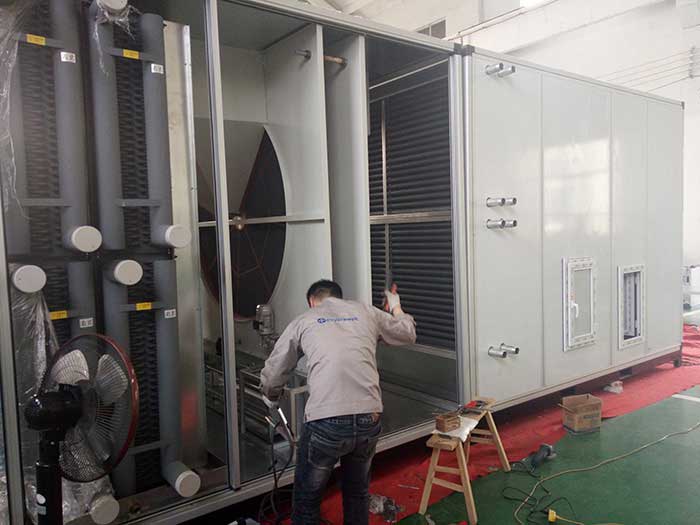 威海某大型化工企業(yè)兩臺10%濕度，40000風(fēng)量2臺除濕機(jī)組