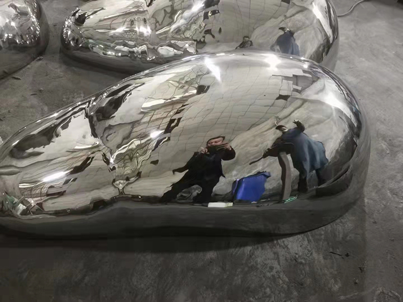 不銹鋼敲打異形精品